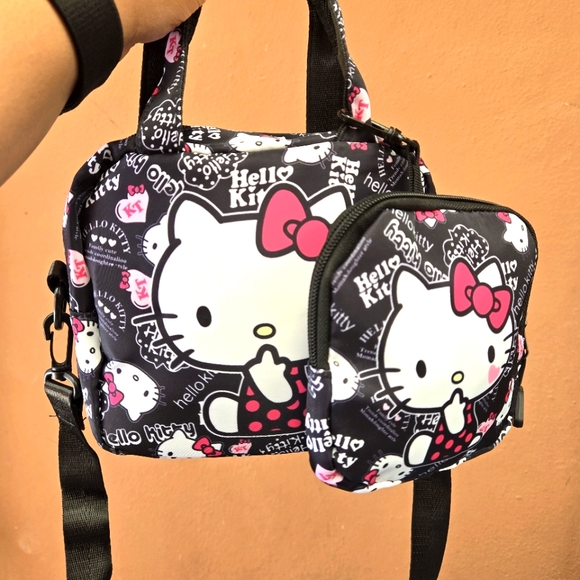 🍒🍒 Hello Kitty Black and Pink Mini Bag Set - Picture 1 of 8